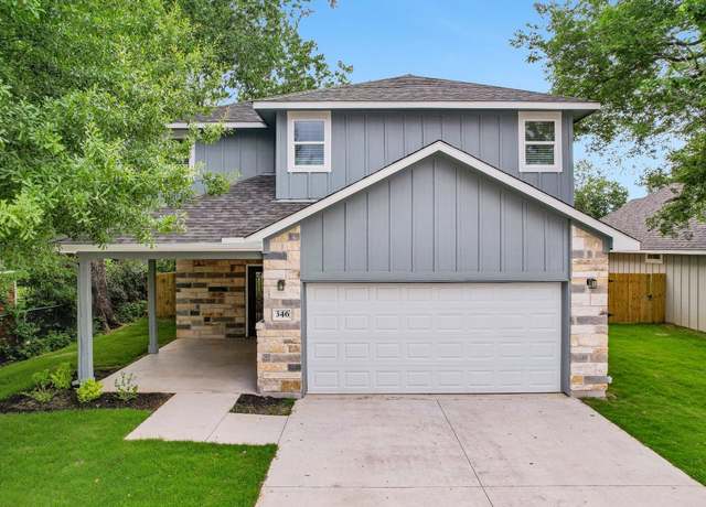 Property at 346 Webb St, Smithville, TX 78957, 3 beds, 2.5 baths
