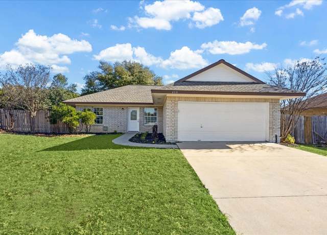 Property at 400 Bentwood Dr, Leander, TX 78641, 3 beds, 1 bath