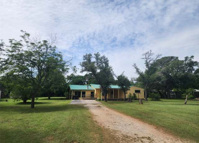 Property at 515 Country Ln, Buda, TX 78610, 3 beds, 2 baths
