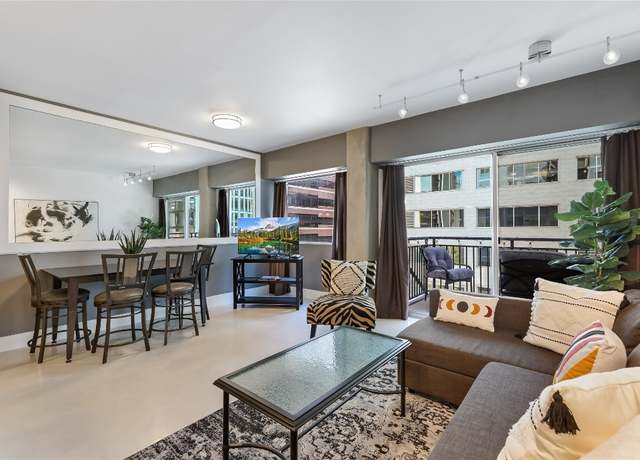 Property at 800 Brazos St #702, Austin, TX 78701, 1 bed, 1 bath