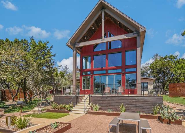 Property at 7870 Gage Ln, Wimberley, TX 78676, 2 beds, 2.5 baths