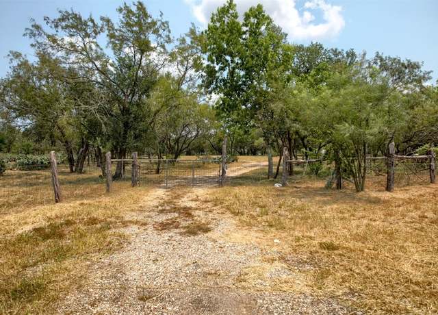 Property at 2336 Fm 1854, Dale, TX 78616, 4 beds, 2 baths