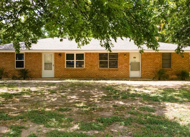 Property at 2109 W Avenue B Unit A and B, Temple, TX 76504, 4 beds, 2 baths
