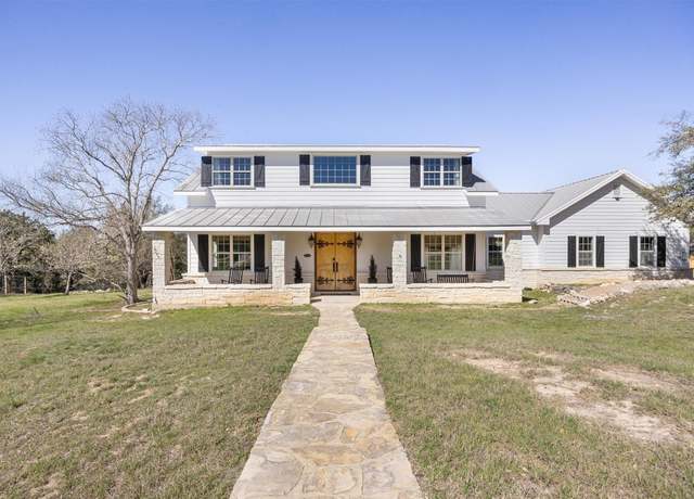 Property at 1119 Stoneyridge Dr, Canyon Lake, TX 78133, 5 beds, 3.5 baths