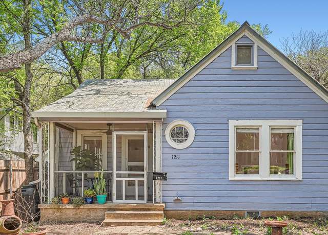 Property at 1211 Alta Vista Ave, Austin, TX 78704, 3 beds, 1 bath