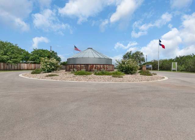 Property at 209 Burnet Oaks Dr, Burnet, TX 78611, 3 beds, 3.5 baths