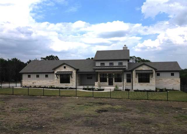 Property at 209 Burnet Oaks Dr, Burnet, TX 78611, 3 beds, 3.5 baths