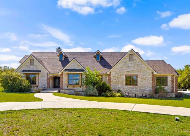 Property at 300 Pemberton Way, Austin, TX 78737, 5 beds, 5 baths