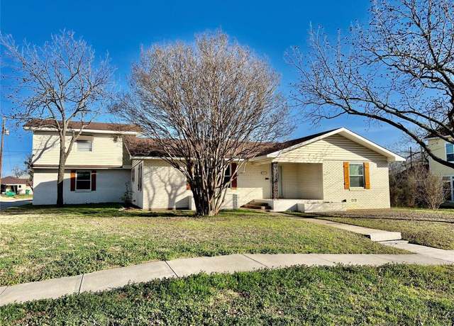 Property at 411 N Patrick St, Dublin, TX 76446, 3 beds, 3 baths