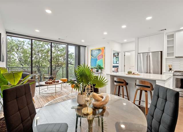 Property at 900 S 1st St S #404, Austin, TX 78704, 1 bed, 1 bath
