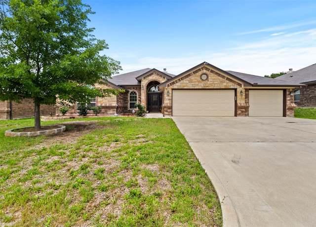 Property at 2034 Falling Leaf Ln, Harker Heights, TX 76548, 4 beds, 2.5 baths