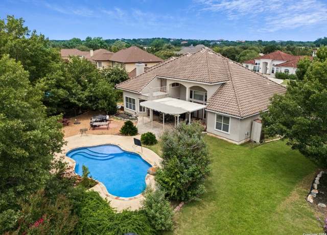 Property at 30900 Woodbine Way Way, Boerne, TX 78015, 5 beds, 3.5 baths
