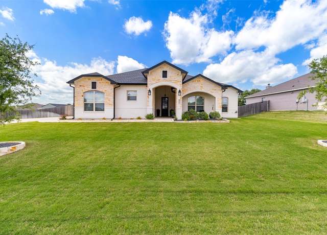 Property at 263 Sand Flat Ln, Temple, TX 76502, 4 beds, 2.5 baths