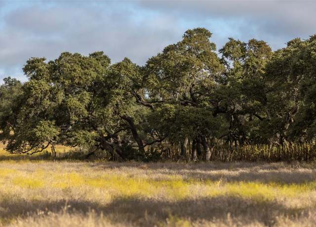 Property at Lot 1 Legacy Hills Dr, Johnson City, TX 78636
