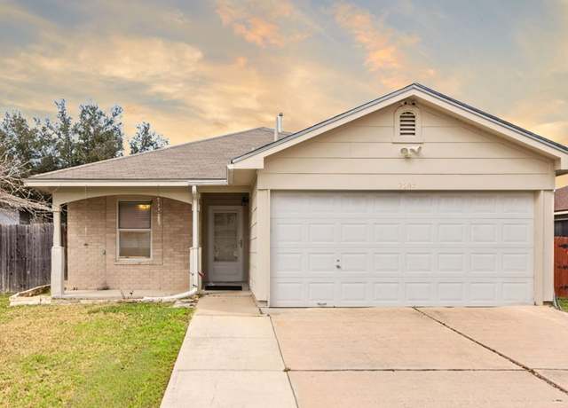 Property at 8204 Georgie Trace Ave, Austin, TX 78747, 3 beds, 2 baths