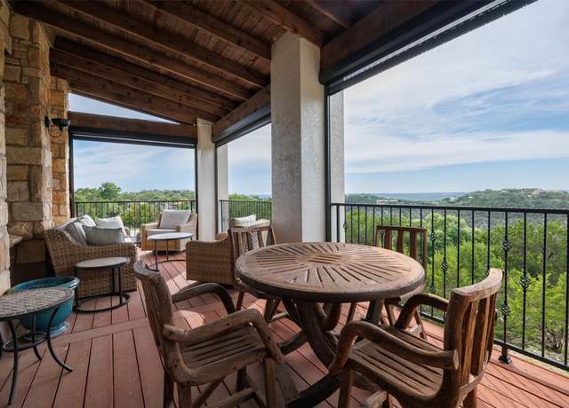 Property at 101 Sunrise Dr, Wimberley, TX 78676, 4 beds, 3.5 baths
