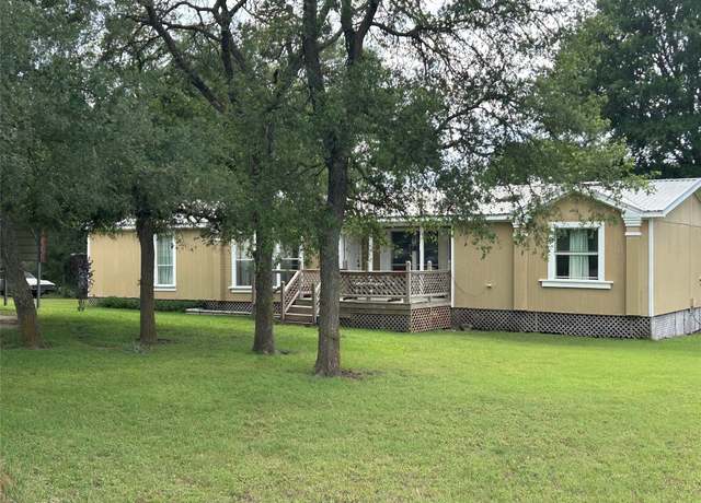 Property at 277 Mesquite Dr, Cedar Creek, TX 78612, 3 beds, 2 baths
