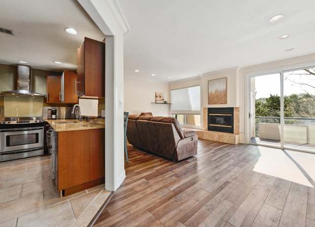 Property at 1707 Spyglass Dr #74, Austin, TX 78746, 2 beds, 2 baths