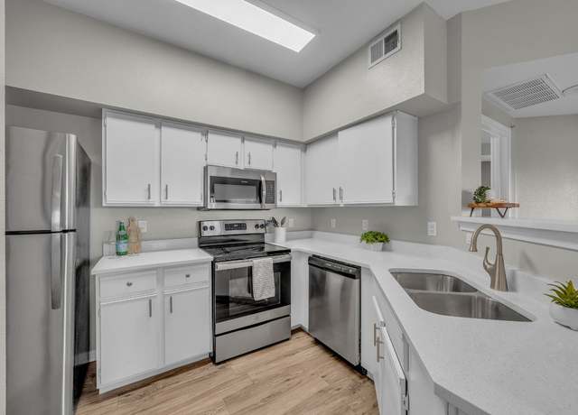 Property at 2320 Gracy Farms Ln #823, Austin, TX 78758, 1 bed, 1 bath