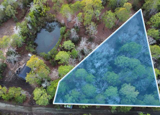 Property at 835 Pinehurst Dr, Jasper, TX 75931
