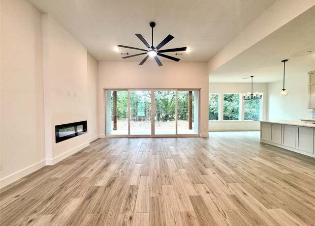 Property at 226 Sunday Dr, Burnet, TX 78611, 4 beds, 3 baths