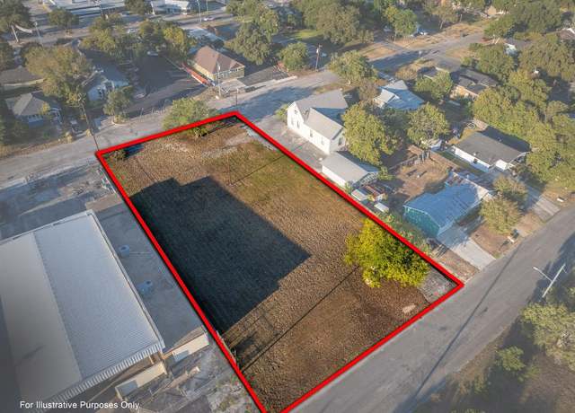 Property at 515 E Donegan St, Seguin, TX 78155