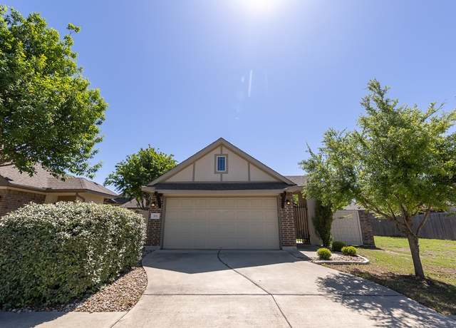 Property at 702 Silo St, San Marcos, TX 78666, 3 beds, 3 baths