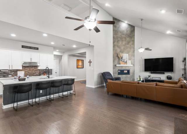 Property at 4212 Dutchman Dr NW, Pflugerville, TX 78660, 5 beds, 3.5 baths