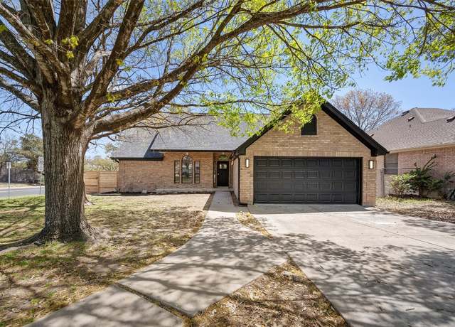 Property at 11107 Amblewood Way, Austin, TX 78753, 3 beds, 2 baths