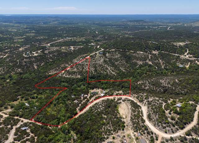 Property at 324 E Headwaters Ranch Rd, Kendalia, TX 78027, 1 bed, 1 bath