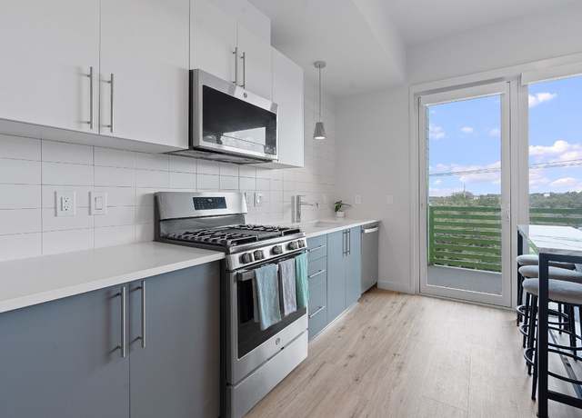 Property at 4004 Banister Ln #301, Austin, TX 78704, 1 bath