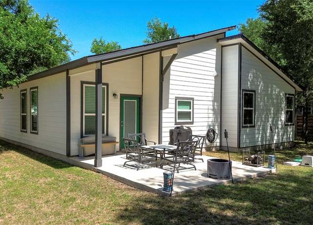 Property at 177 Mokulua Ln, Bastrop, TX 78602, 3 beds, 2 baths