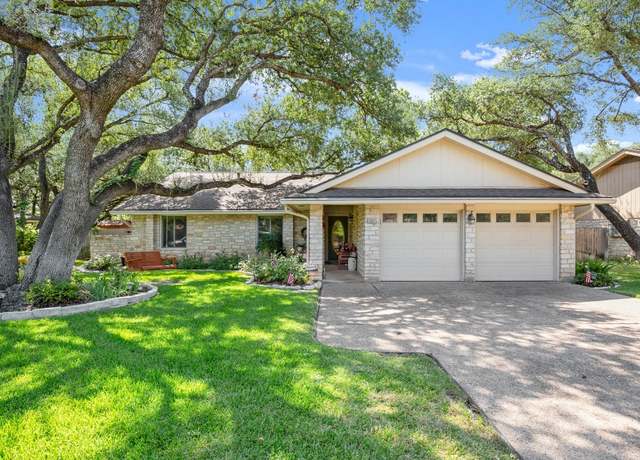 Property at 601 Friendswood Dr, Georgetown, TX 78628, 3 beds, 2 baths