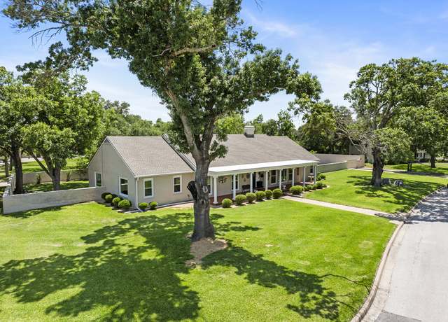 Property at 707 W Thompson Ave, Temple, TX 76501, 5 beds, 5.5 baths