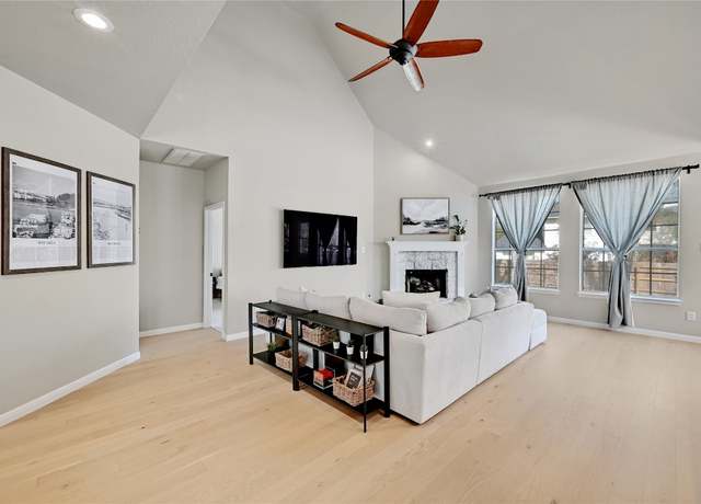 Property at 2004 Wood Glen Dr, Round Rock, TX 78681, 4 beds, 2.5 baths