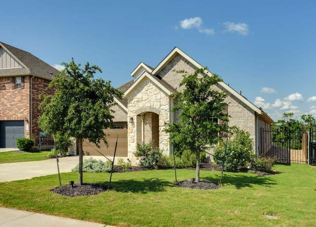 Property at 22208 Coyote Cave Trl, Spicewood, TX 78669, 4 beds, 2 baths