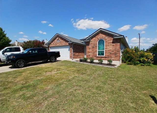 Property at 206 Saint Marys Dr, Hutto, TX 78634, 3 beds, 2 baths