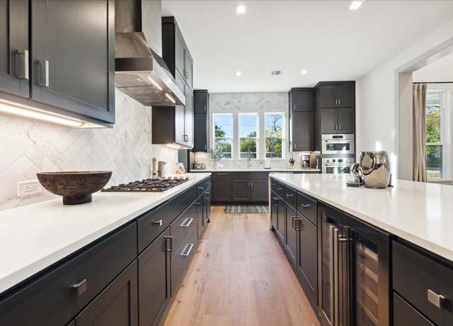 Property at 3001 Funston St, Austin, TX 78703, 4 beds, 3 baths