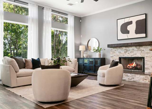 Property at 3419 Cowden Dr, Austin, TX 78732, 5 beds, 4 baths