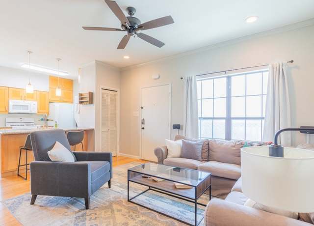 Property at 303 W 35th St #301, Austin, TX 78705, 2 beds, 1.5 baths