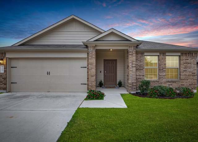 Property at 202 Balsam Way, Hutto, TX 78634, 4 beds, 3 baths