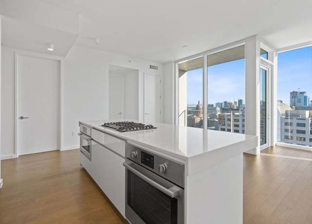 Property at 313 W 17th St #2006, Austin, TX 78701, 1 bed, 1 bath