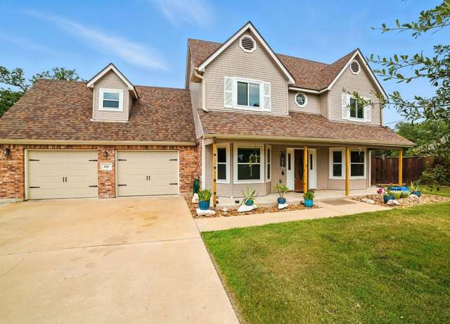 Property at 220 Olde Oak Dr, Georgetown, TX 78633, 4 beds, 2.5 baths
