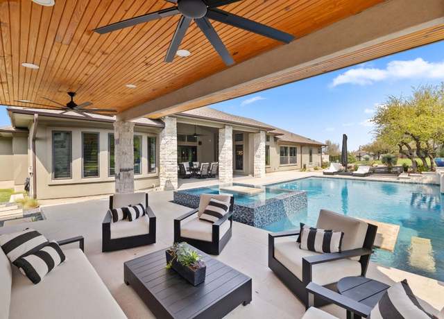 Property at 17301 Avion Dr, Dripping Springs, TX 78620, 4 beds, 3.5 baths