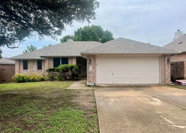 Property at 612 Thrush Dr, Leander, TX 78641, 4 beds, 2 baths