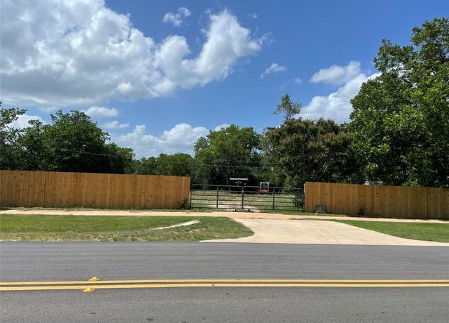 Property at 400 Main St, Liberty Hill, TX 78642