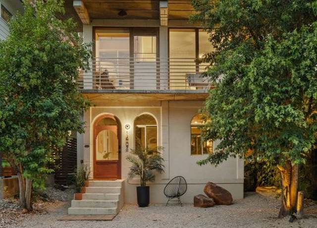 Property at 1404 S 3rd St, Austin, TX 78704, 2 beds, 2.5 baths