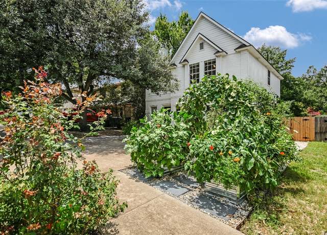 Property at 8806 Ampezo Trl, Austin, TX 78749, 3 beds, 2.5 baths