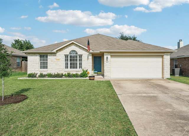Property at 6015 Lone Star Ct, Hutto, TX 78634, 3 beds, 2 baths