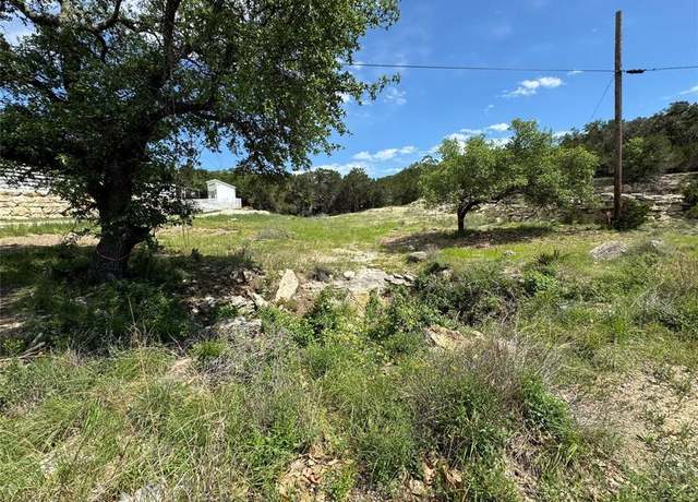 Property at 401 Ronay Dr S, Spicewood, TX 78669